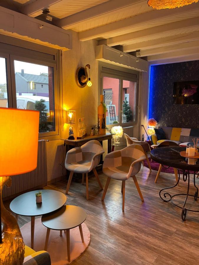 Relais Vosgien - Hotel Restaurant "La Table De Sophia" Saint-Pierremont  Екстер'єр фото